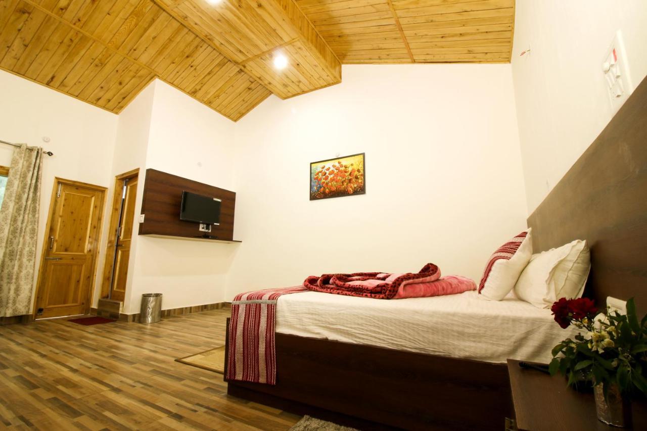 Chaman Vatika Hotel Kullu Bagian luar foto